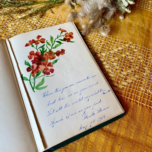 Forever in Love with Vintage! - Picture 7 of 16